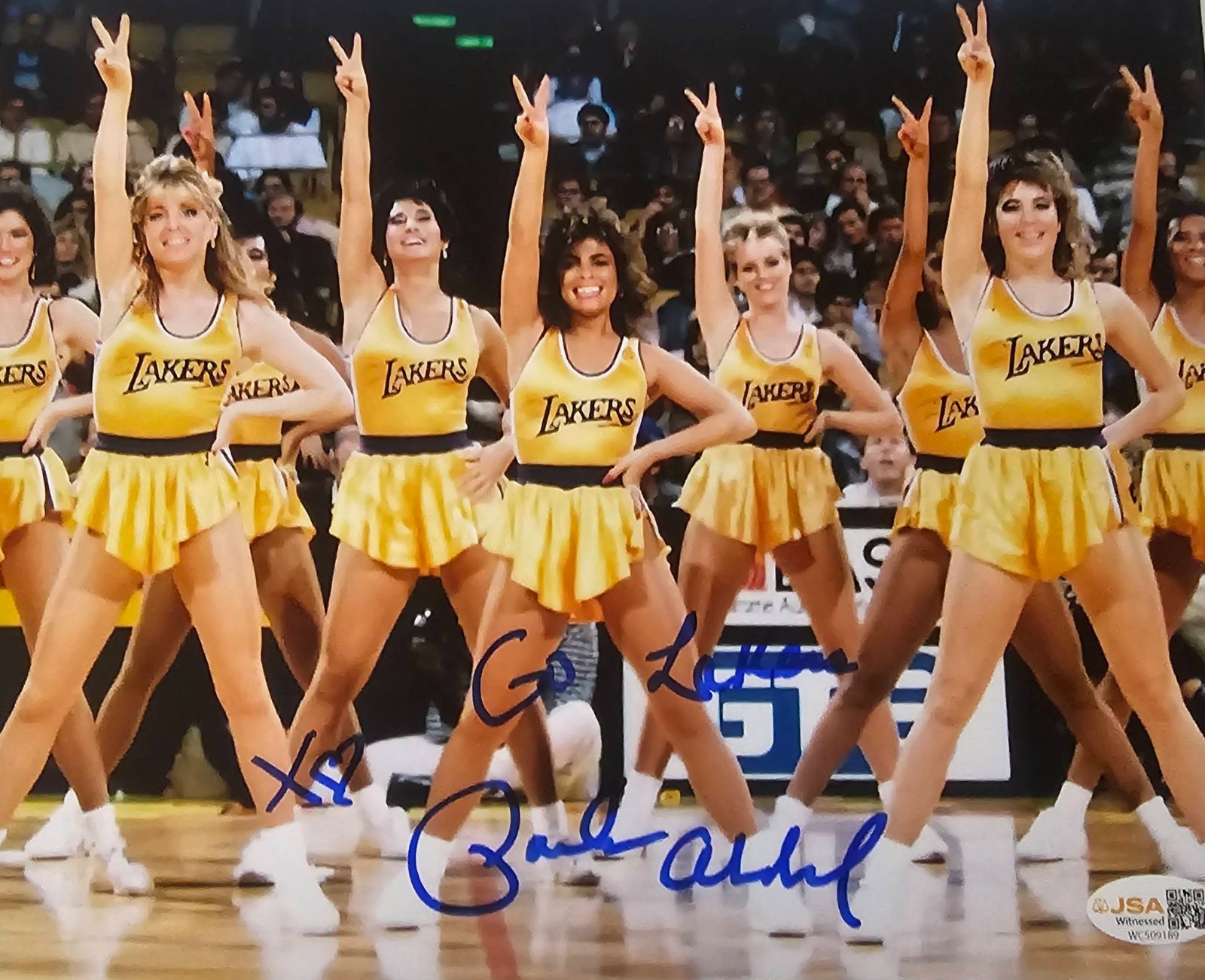 Paula Abdul 8x10 Signed Photo JSA Certified Autograph Paula Abdul 8x10 Signed Photo JSA Certified Autograph