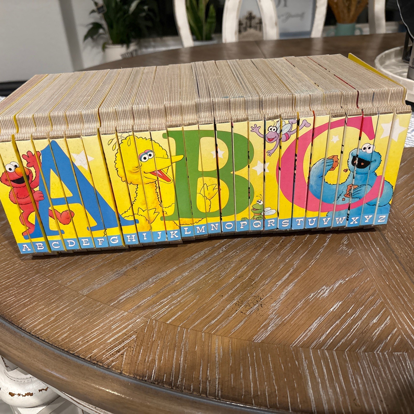 Vintage 26 Sesame Street Alphabet Interlocking ABC Board Book Set A-Z - COMPLETE Vintage 26 Sesame Street Alphabet Interlocking ABC Board Book Set A-Z - COMPLETE
