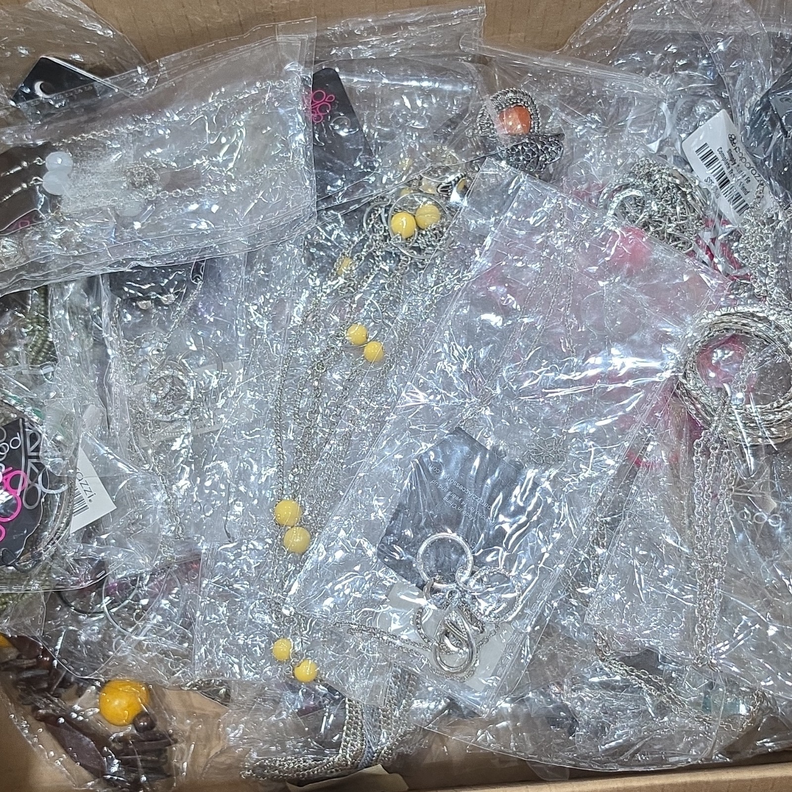 New Paparazzi Necklaces Lot Of 40 New Paparazzi Necklaces Lot Of 40