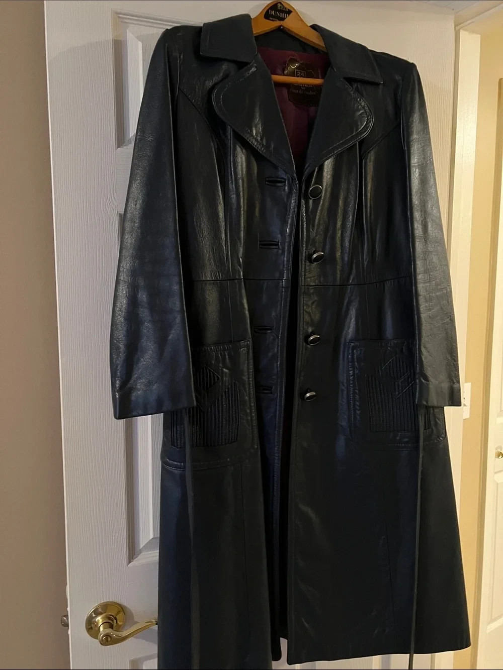 Long Blue Leather Trench Coat by dandi modes Long Blue Leather Trench Coat by dandi modes