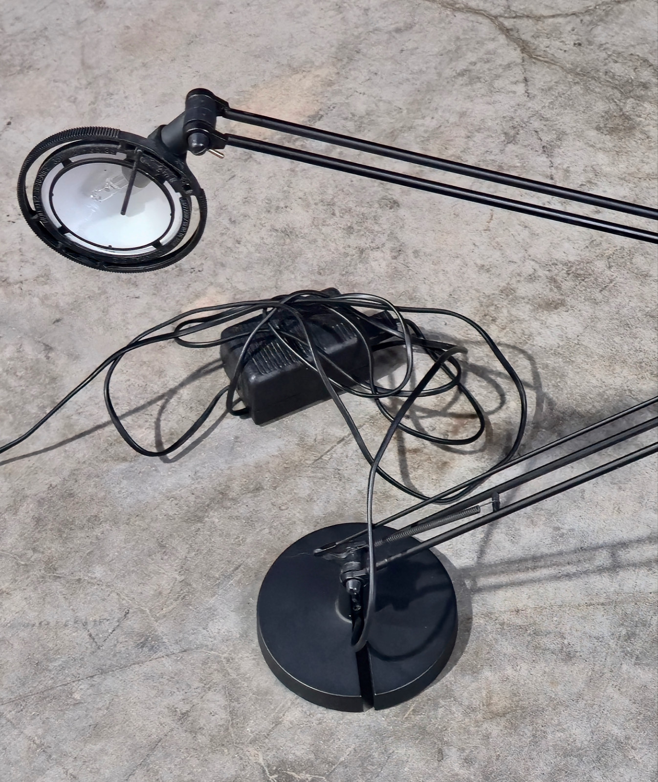 Luceplan Berenice Table Lamp, designed by Alberto Meda and Paolo Rizzatto D12