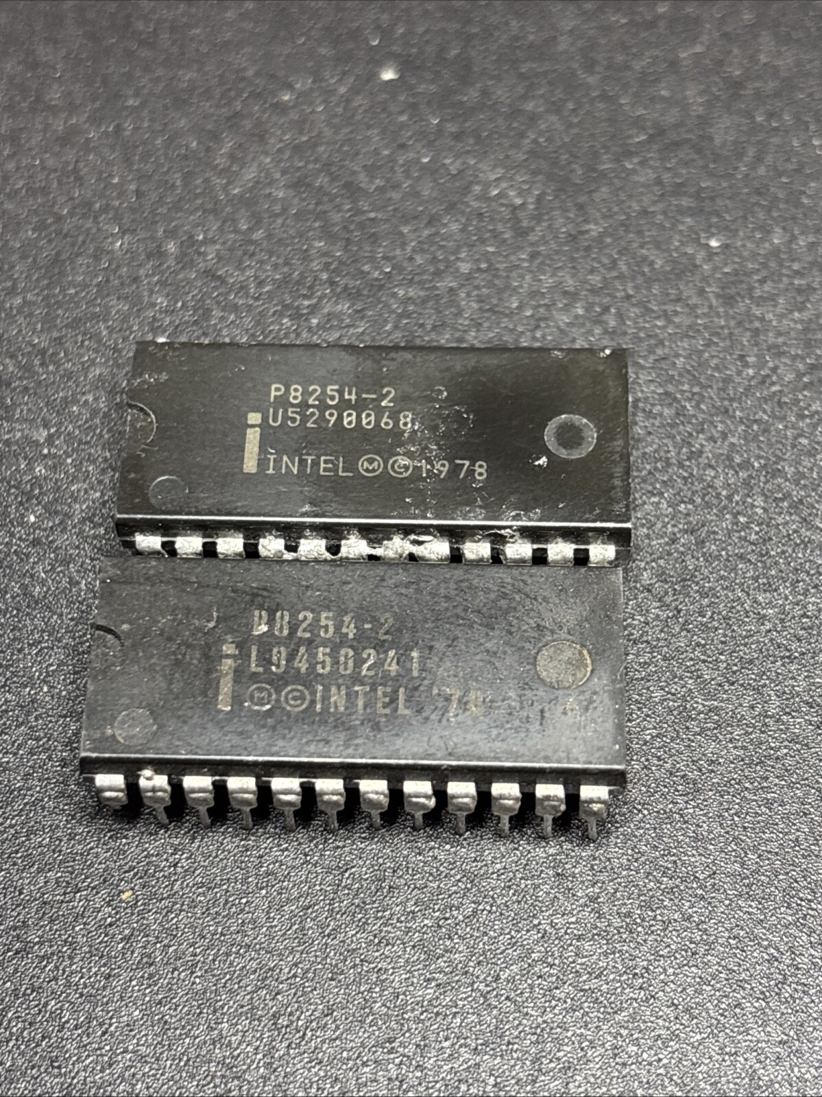Pair Intel P8254-2 Programmable Interval Timer PIT 24-Pin IC Chip @IC15