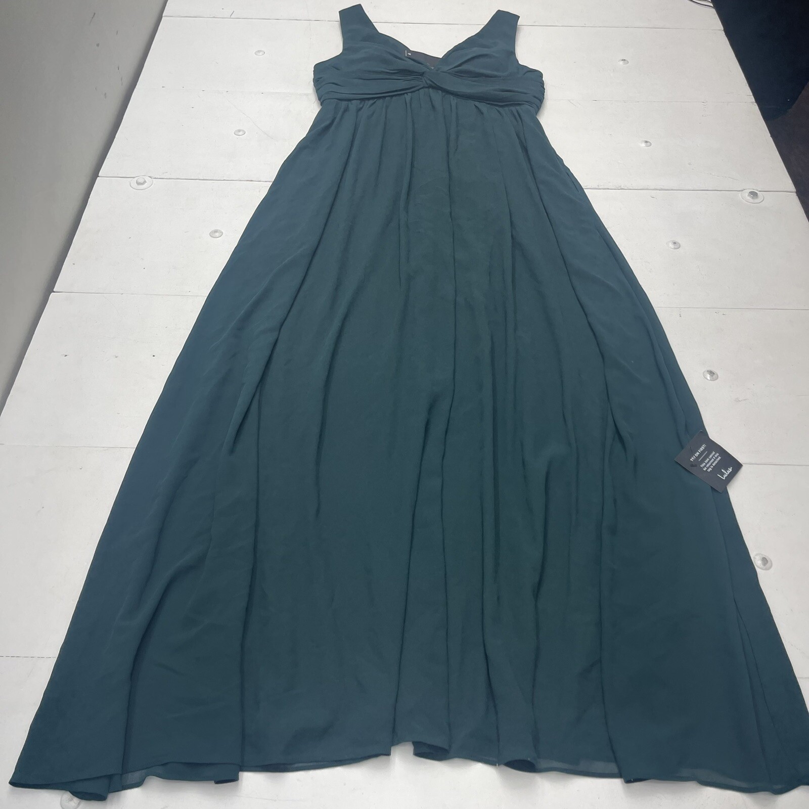 Lulus Easy To Love You Green Tie Front Maxi Chiffon Dress Women’s XL New Defect Lulus Easy To Love You Green Tie Front Maxi Chiffon Dress Women’s XL New Defect