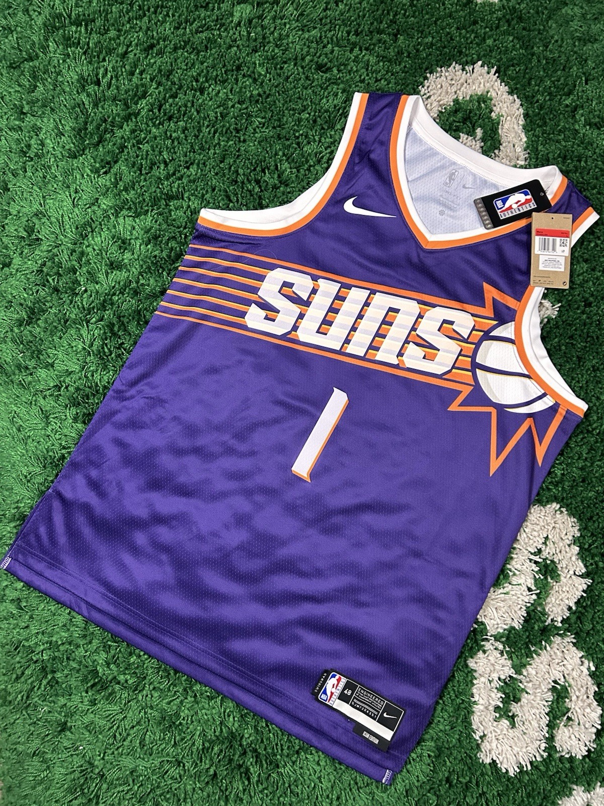 Nike Dri-Fit Devin Booker Jersey Phoenix Suns Purple Size Large 48 Brand New Nike Dri-Fit Devin Booker Jersey Phoenix Suns Purple Size Large 48 Brand New