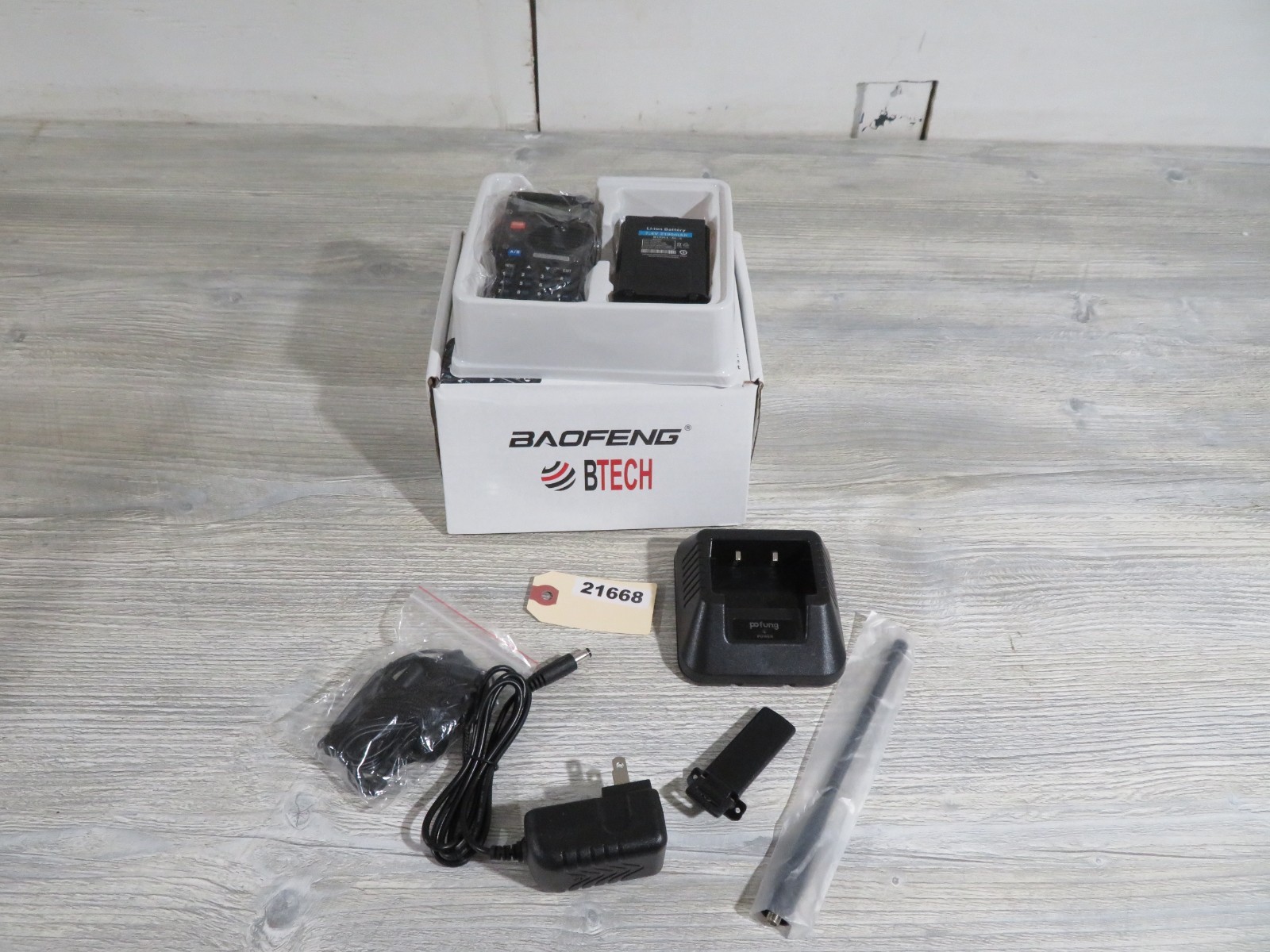 BaoFeng BF-F8HP 8W Dual Band Two-Way Radio - Black