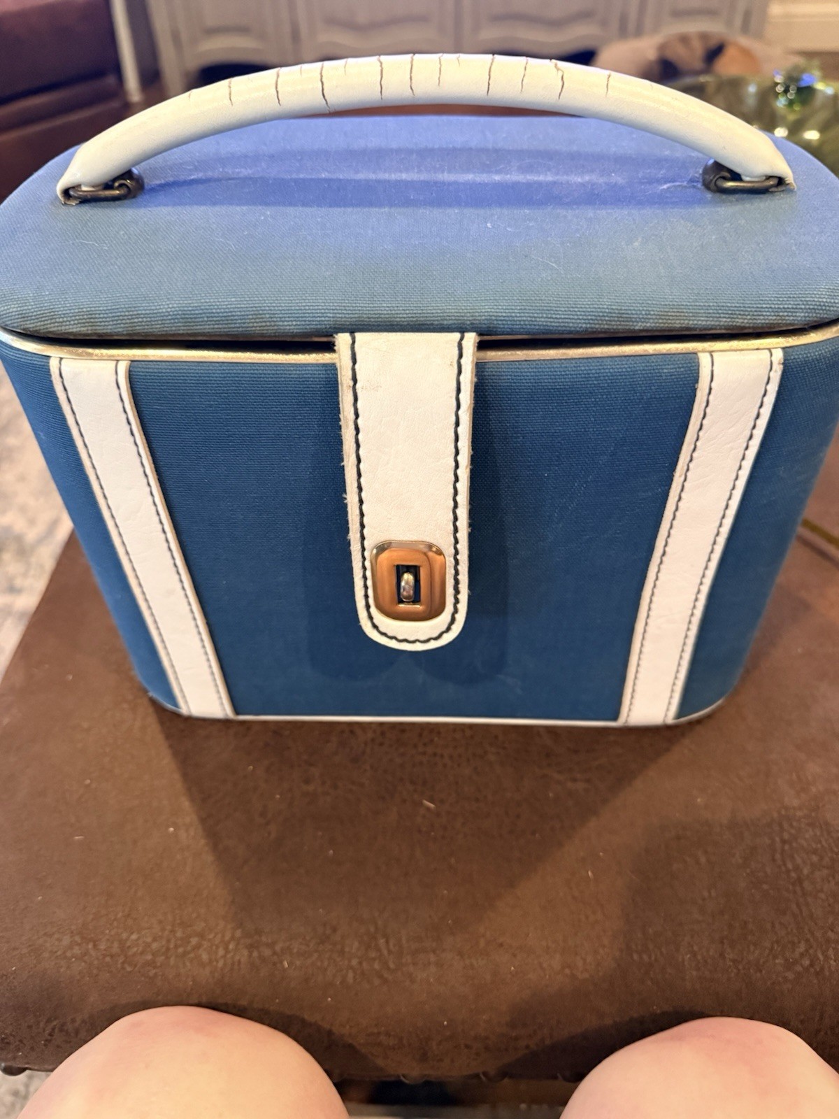 vintage 1960s canvas and leather train vanity case vintage 1960s canvas and leather train vanity case