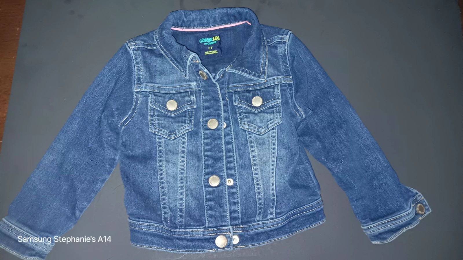 Genuine Kids By OshKosh Childs Blue Denim Jacket Size 3T. Genuine Kids By OshKosh Childs Blue Denim Jacket Size 3T.