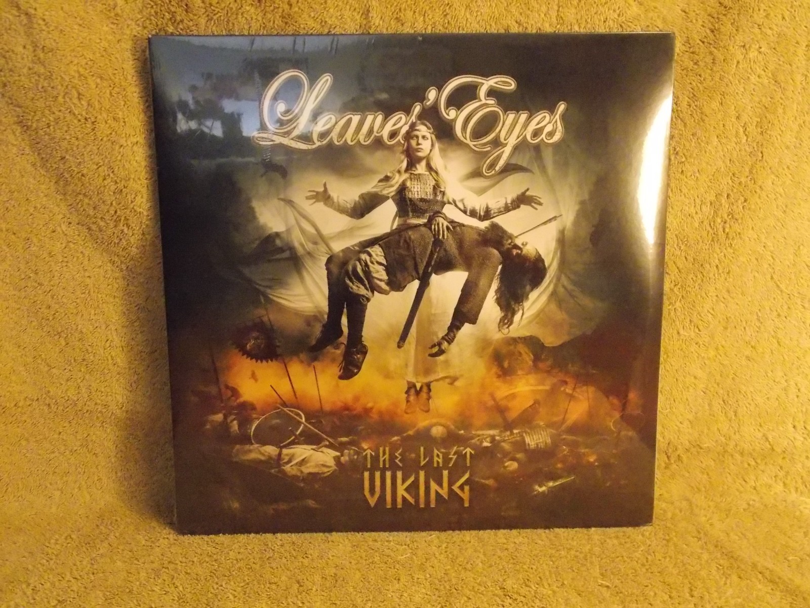 Leaves' Eyes, The Last Viking, Hazy Orange Vinyl x 2, 