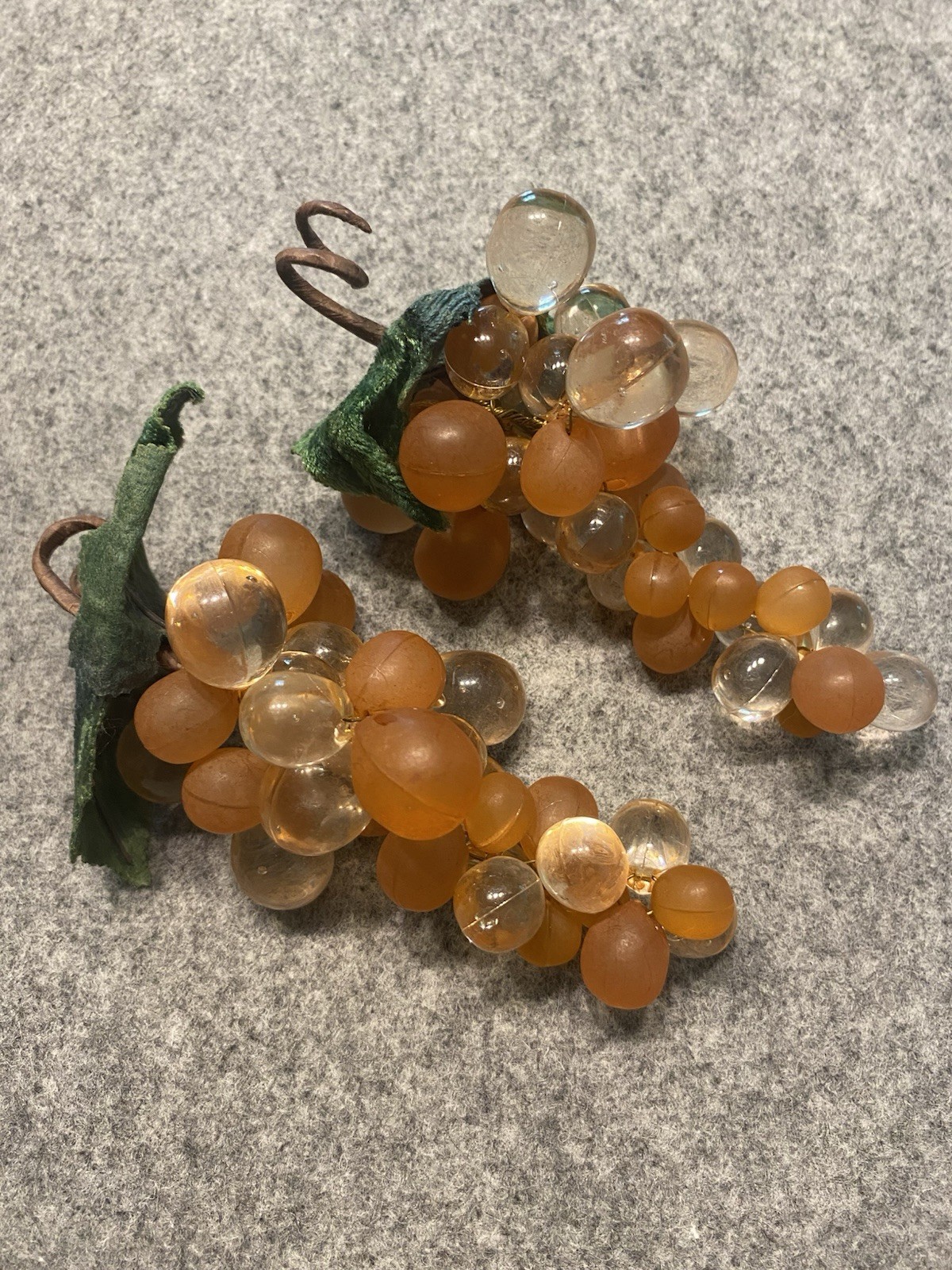 Vintage lucite grape clusters 5