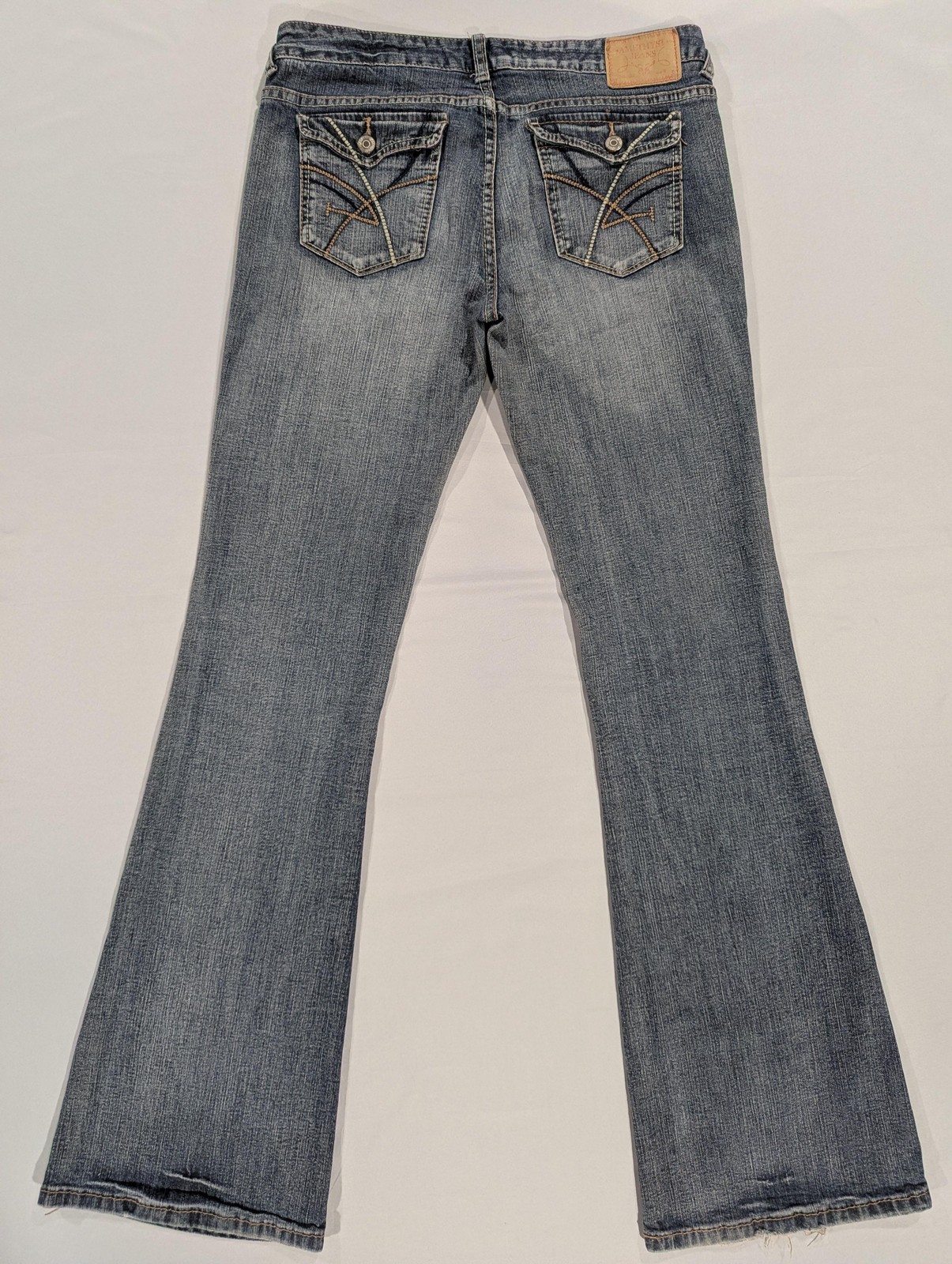 Amethyst Jeans Juniors 11 Tall Blue Med Wash Low Rise Bootcut Stretch Denim