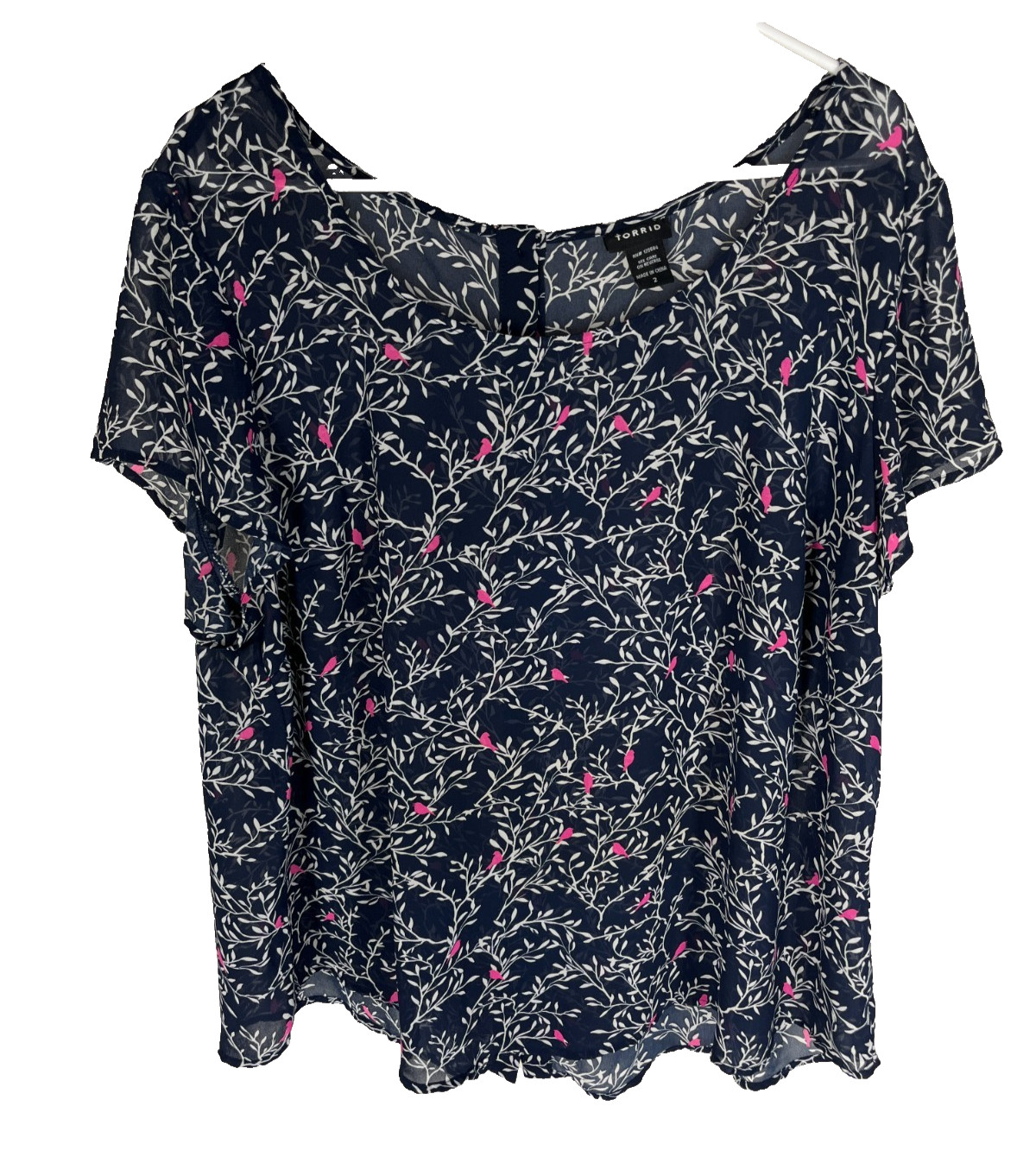 TORRID Blouse Size 2X Blue Pink Bird Print Sheer Preppy Light Top Button Back