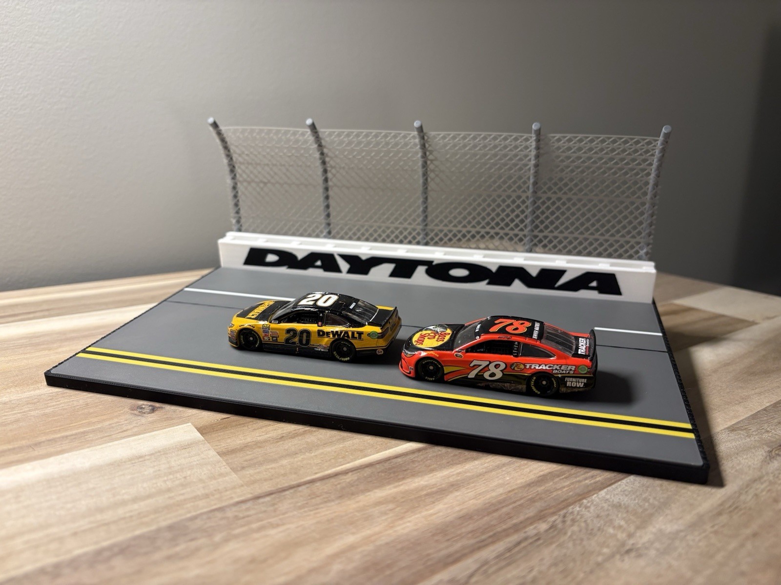 NASCAR Daytona Diorama Speedway Series #001 For 1:64 Diecast