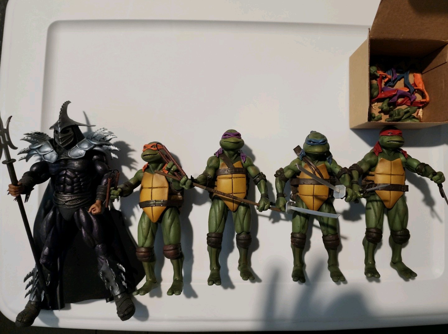 NECA Teenage Mutant Ninja Turtles LOT OF 5 NECA Teenage Mutant Ninja Turtles LOT OF 5