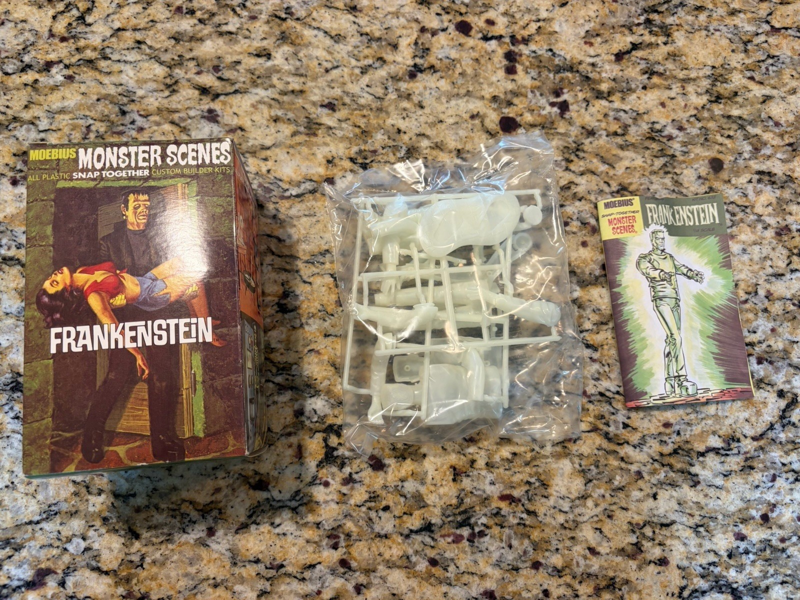 Moebius Monster Scenes Frankenstein Model Kit # 633 Glows In The Dark SEALED BAG