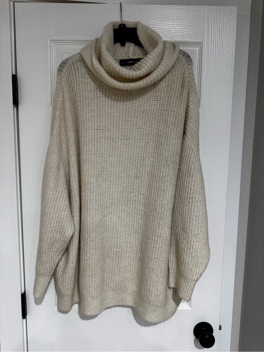 Zara Cream Cable-Knit Turtleneck Sweater Zara Cream Cable-Knit Turtleneck Sweater