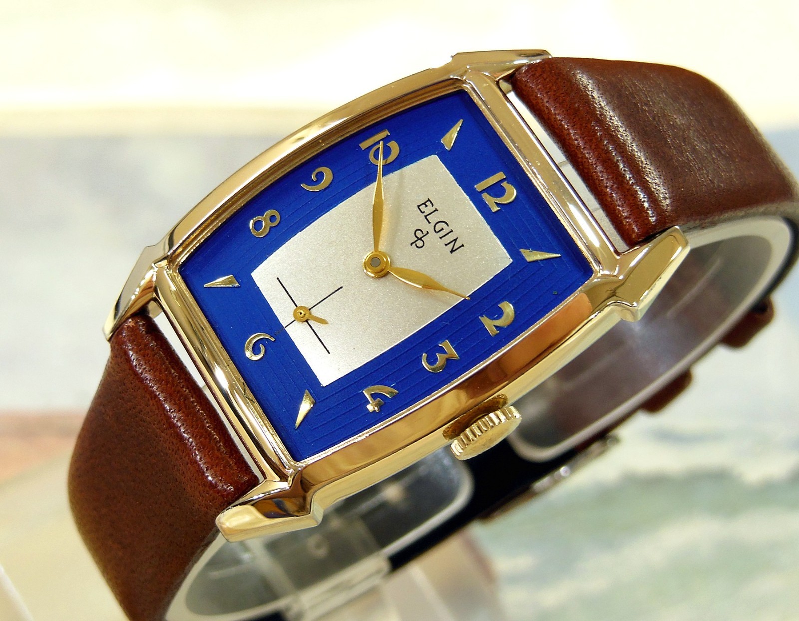 1950\'s Vintage ELGIN Fancy Case, Stunning SILVER / BLUE Dial, Serviced