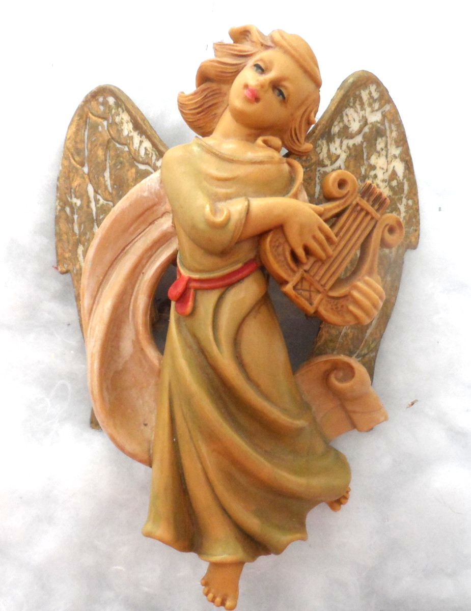 Vintage Christmas Ornament - LARGE MUTED COLOR RESIN ANGEL w/LYRE - 6\