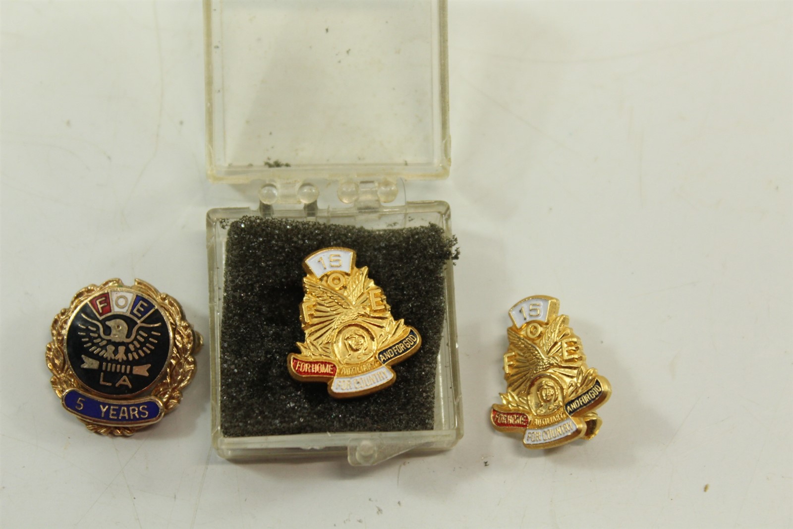 Vintage F.O.E. Eagles Membership Pins 1 - 5 Year, 2 - 15 Year Fraternal Pinbacks