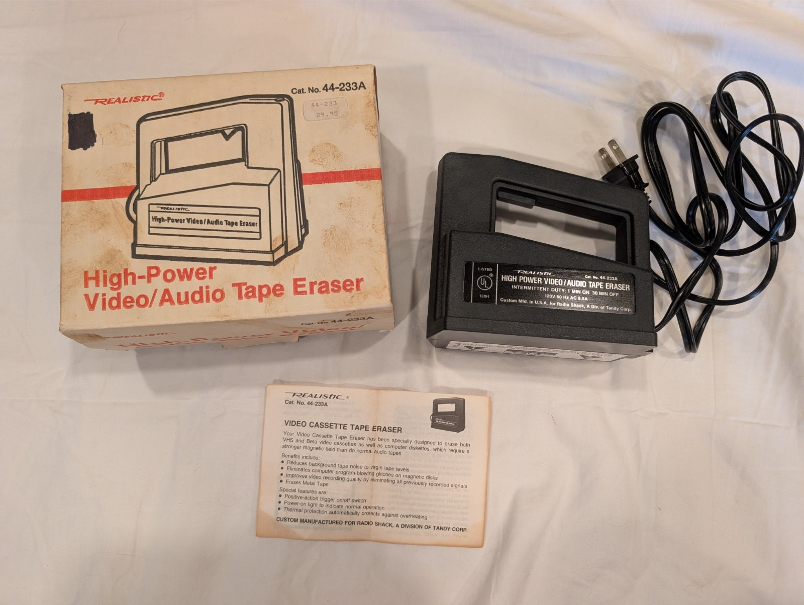 Realistic High Power Video Audio Tape Eraser 44-233A Complete in Box Realistic High Power Video Audio Tape Eraser 44-233A Complete in Box