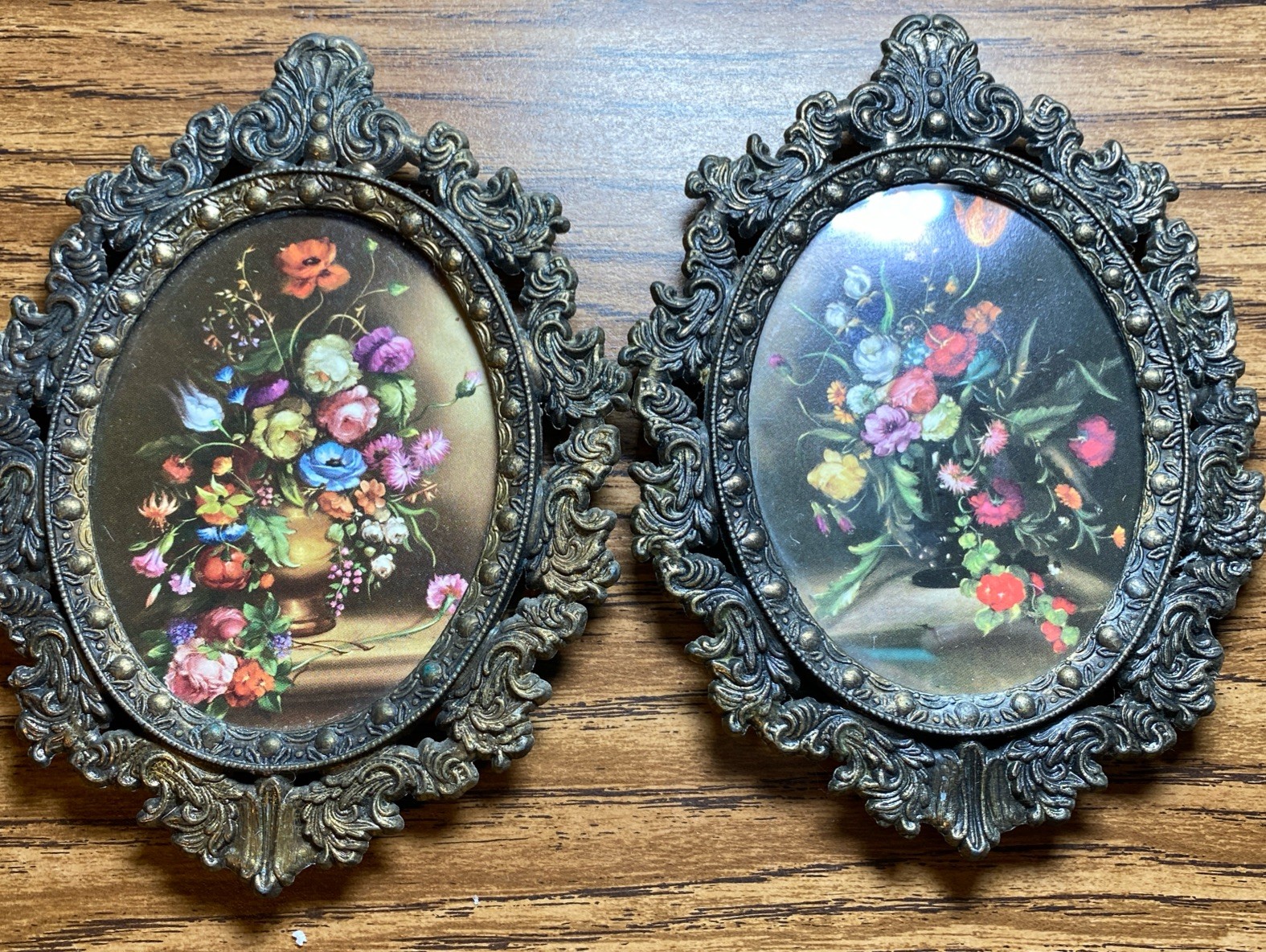 2 Italian Vintage Oval Floral Metal Framed Wall Art Victorian Moody Accent 5” 2 Italian Vintage Oval Floral Metal Framed Wall Art Victorian Moody Accent 5”