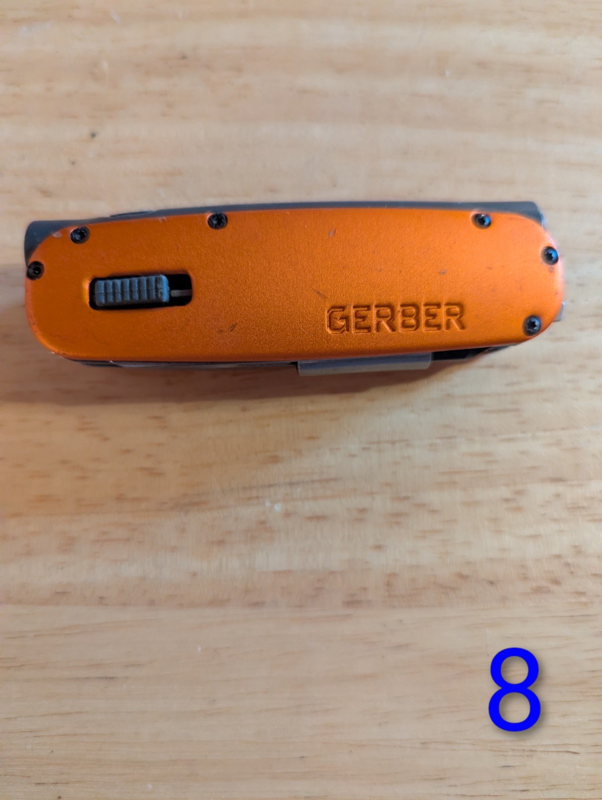 Gerber Outdoor Fit Light Orange Multi-tool ,Great LIGHT UP Gerber Outdoor Fit Light Orange Multi-tool ,Great LIGHT UP