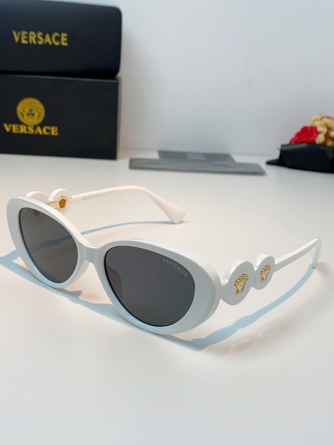VERSACE Retro Oval Sunglasses Grey Lens White Acetate VE4433 54-17-145