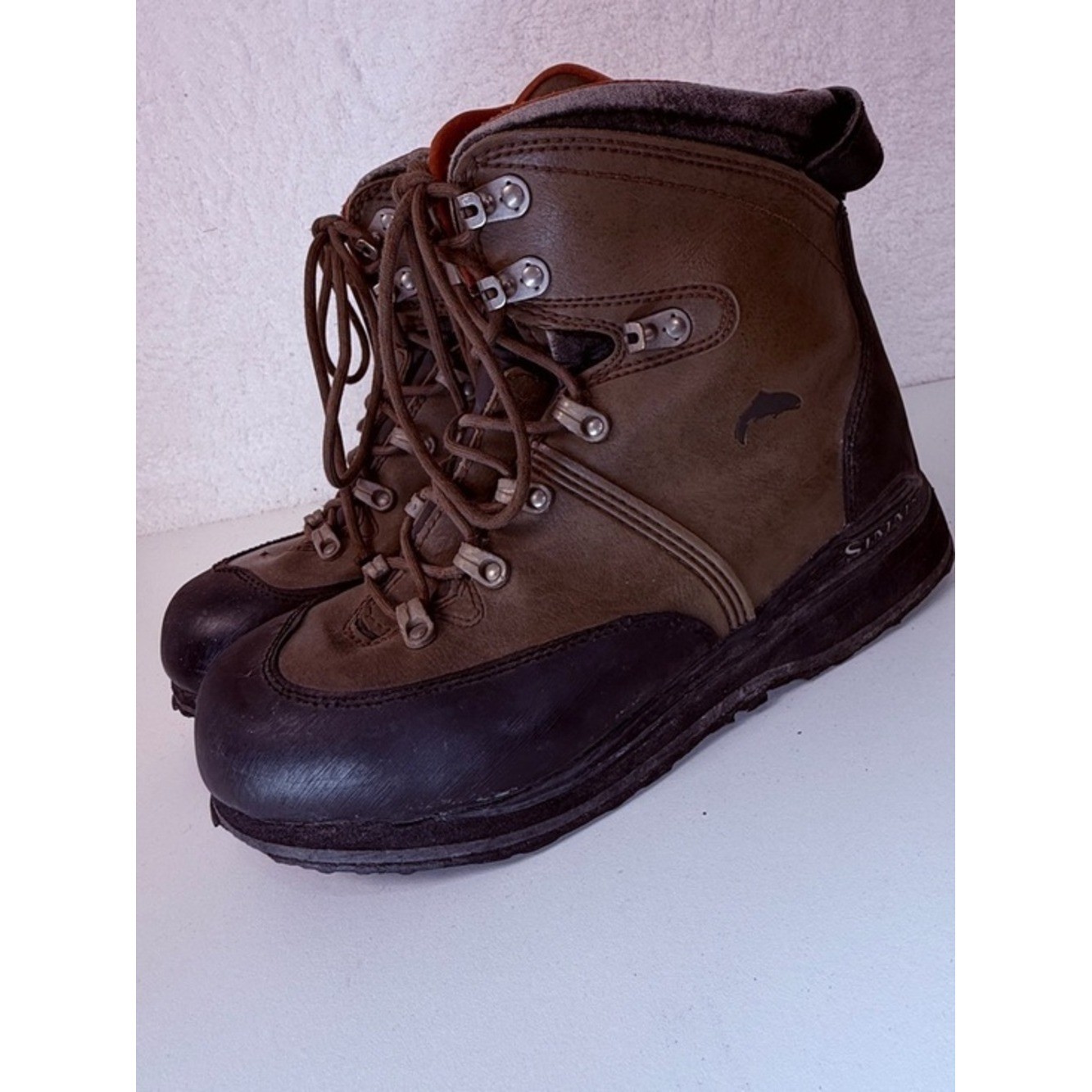 Simms Freestone Wading Boots Mens 9 Vibram Sole Fly Fishing