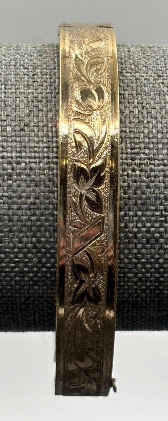 VTG B&B Victorian Engraved Floral Ivy Hinged Bangle Bracelet Gold Filled 6.5”