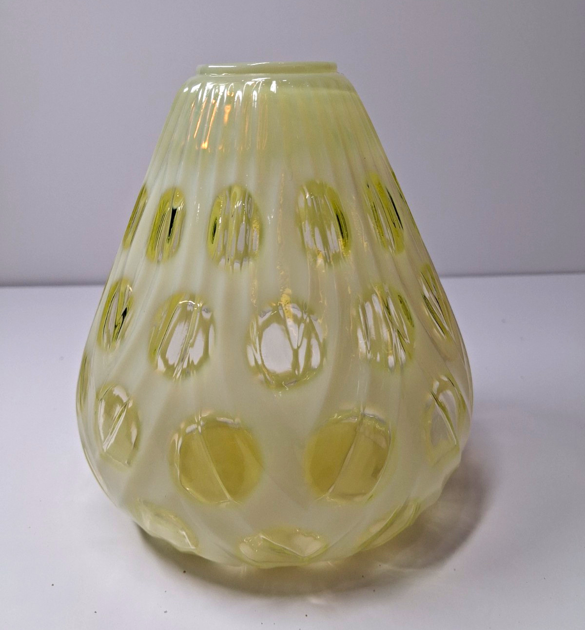 Fenton #1448 TO Topaz Opalescent Coin Dot Ivy Vase 1959 Uranium UV Glow