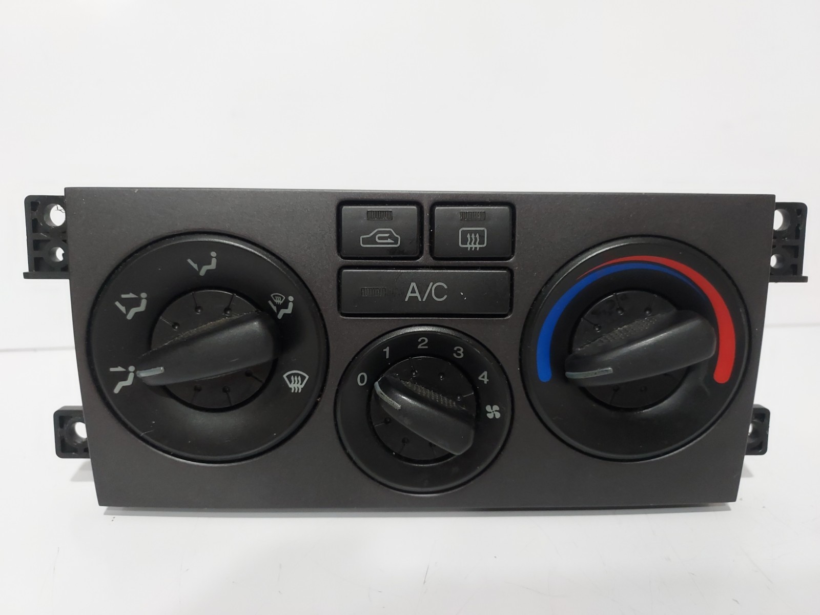 2001-2006 Hyundai Elantra Dash Temperature Climate Control A/C Heat 97250-2DXXX 2001-2006 Hyundai Elantra Dash Temperature Climate Control A/C Heat 97250-2DXXX