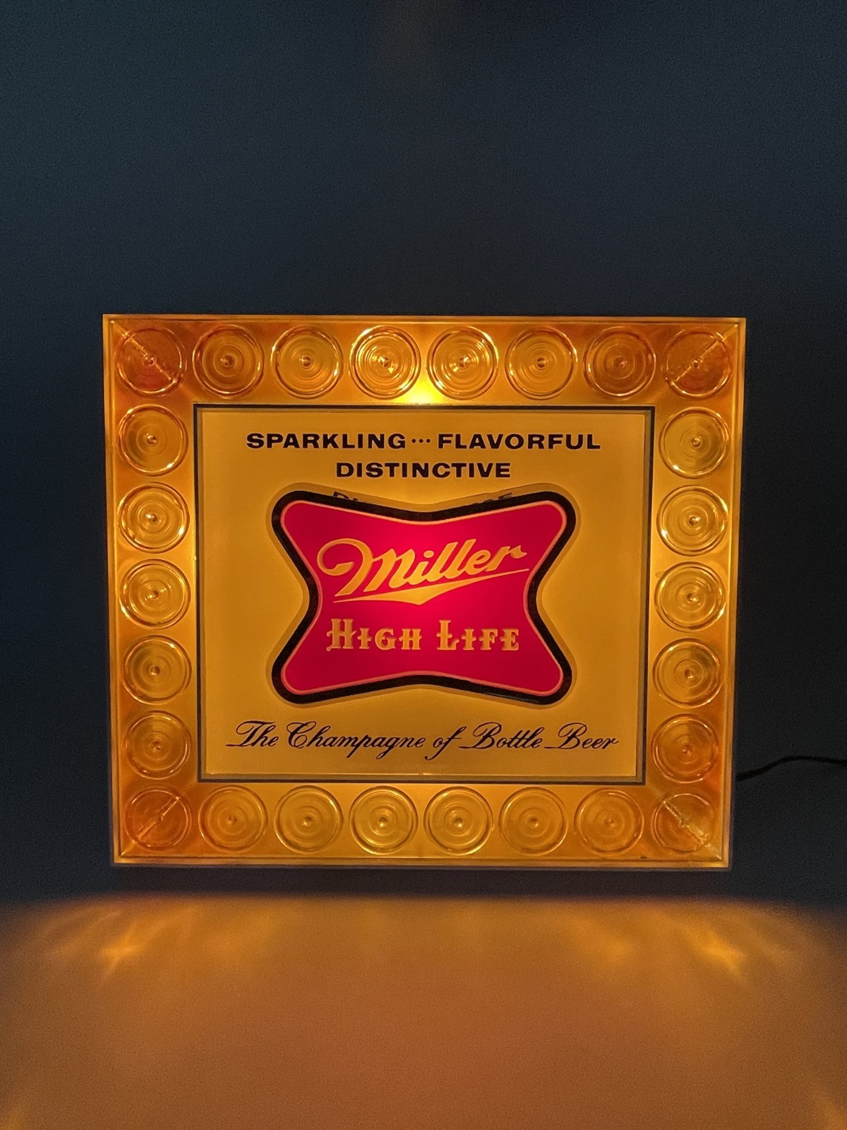 Vintage Miller High Life Beer Lighted Bar Sign Blinking Light WORKS