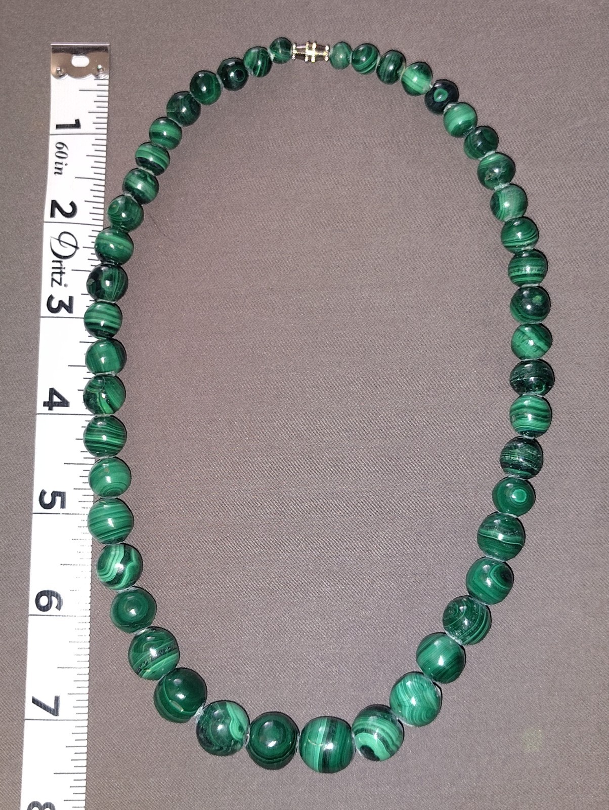 Vintage Heavy Genuine Green Malachite Graduated Bead Necklace – 16\