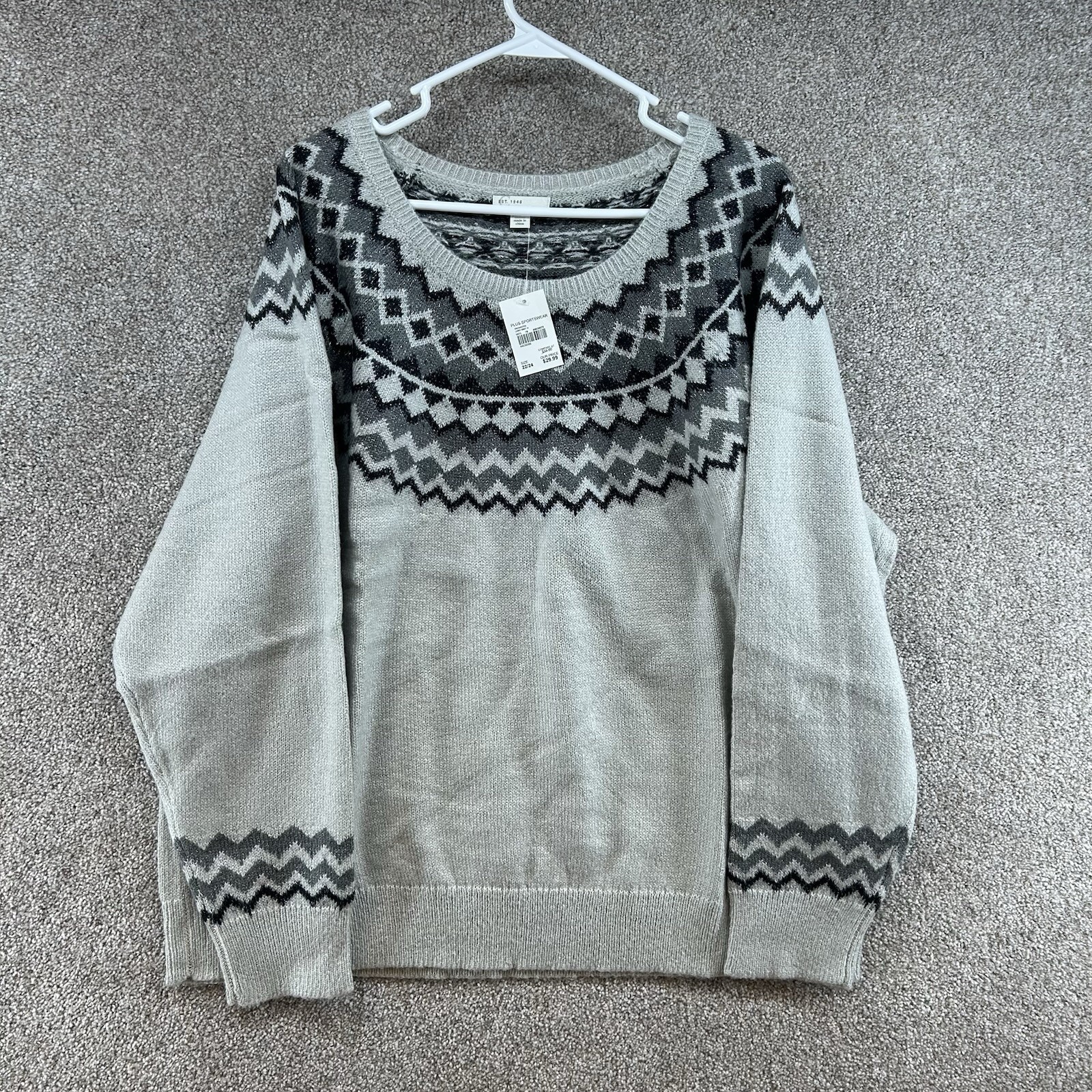NWT Cato Established 1946 Gray Long Sleeve Pullover Knit Size 22/24W NWT Cato Established 1946 Gray Long Sleeve Pullover Knit Size 22/24W
