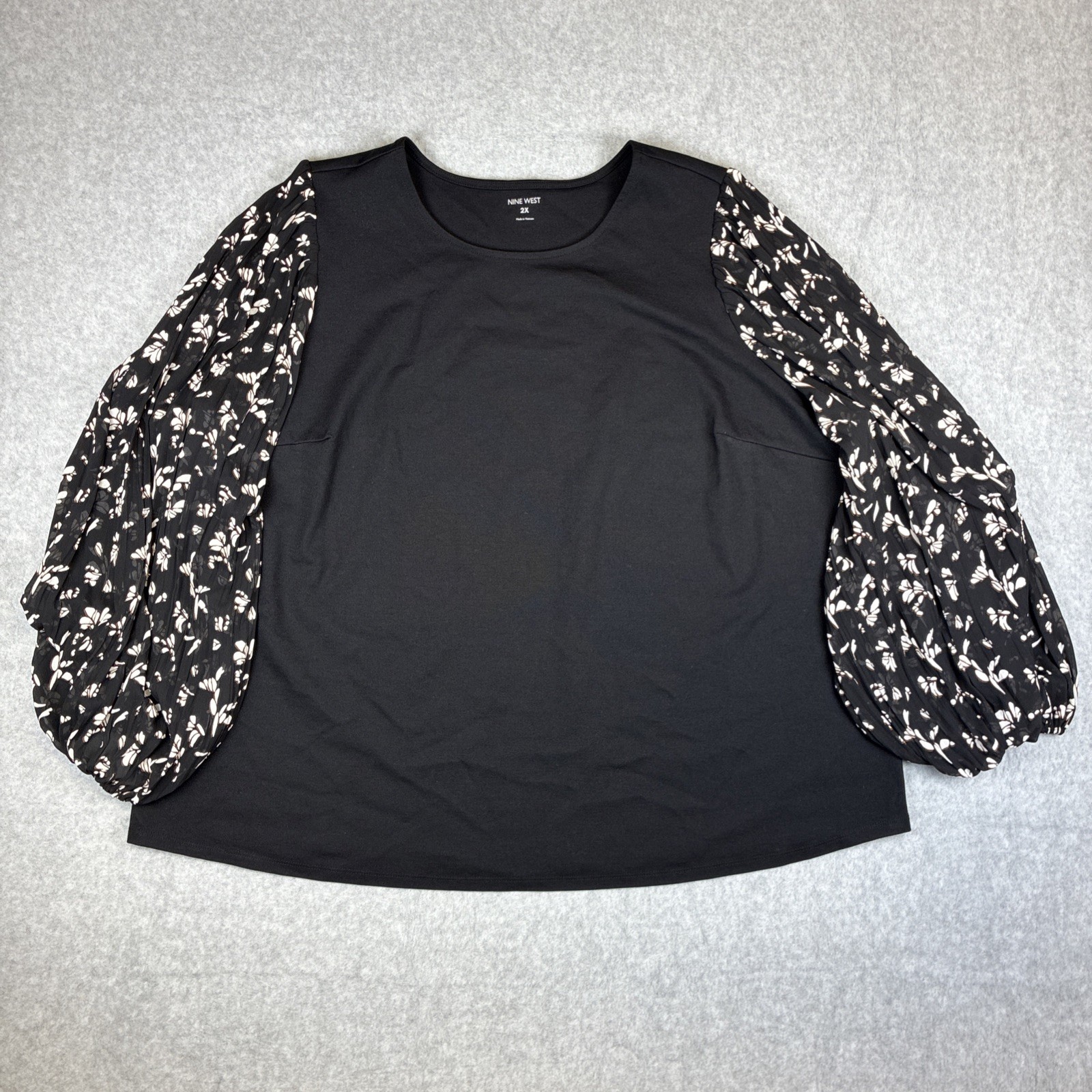 Nine West Blouse Womens Size 2X  Sheer Sleeve Shirt Top Black NWOT