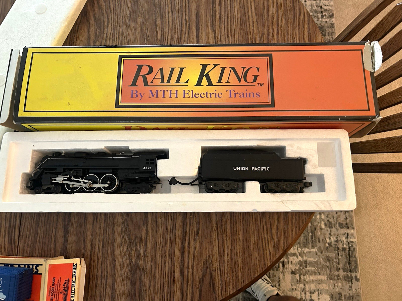 MTH RailKing/Lionel O Gauge Union Pacific Hudson MT-1104 w Track Transformer MTH RailKing/Lionel O Gauge Union Pacific Hudson MT-1104 w Track Transformer