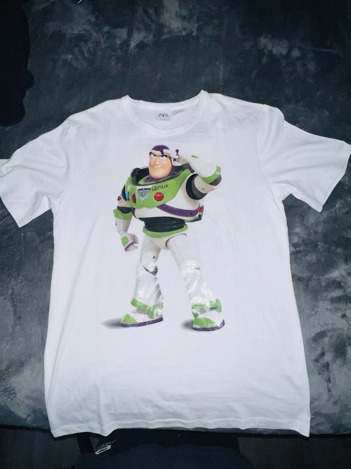 ZARA Toy Story Buzz Lightyear White T-Shirt S Disney Pixar Out of Print RARE Tee