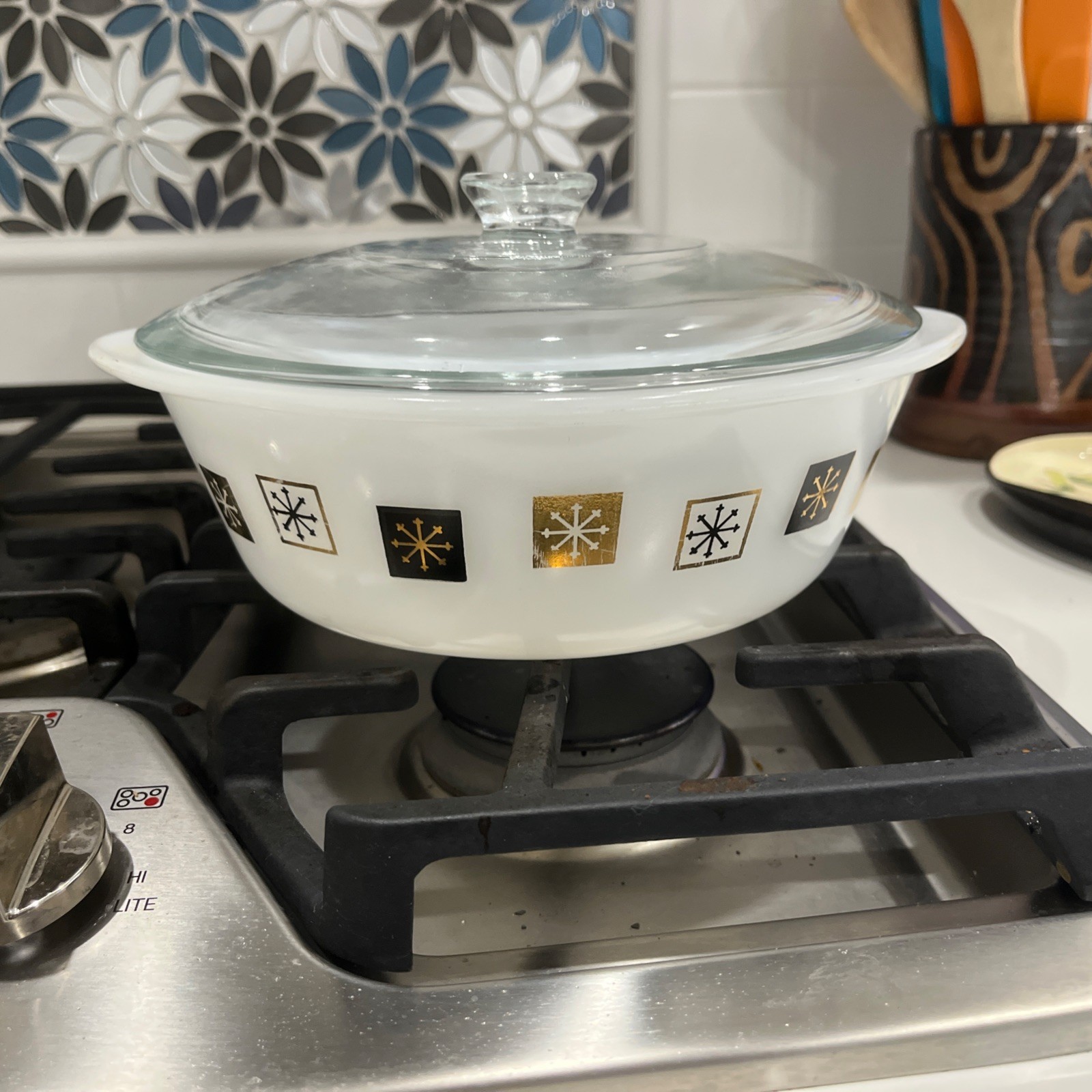 Vtg MCM Inland Glass Casserole Dish Atomic Snowflake Black Gold/Pyrex 475-C Lid Vtg MCM Inland Glass Casserole Dish Atomic Snowflake Black Gold/Pyrex 475-C Lid