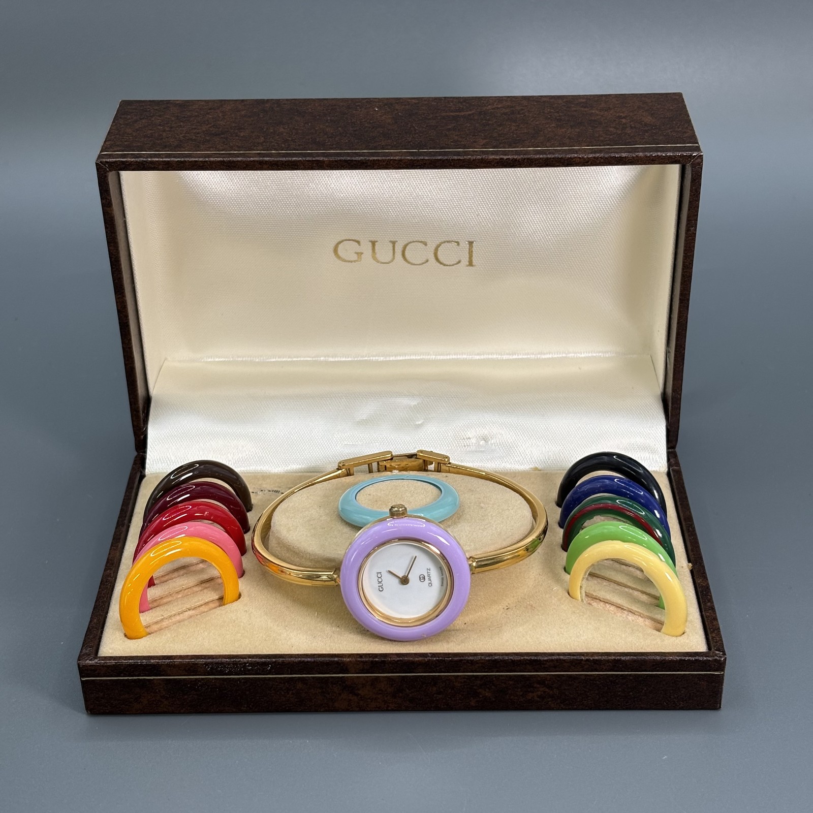 [Exc+5] GUCCI Change Bezel 1100L 12 Colors Gold Quartz Ladies Watch Working