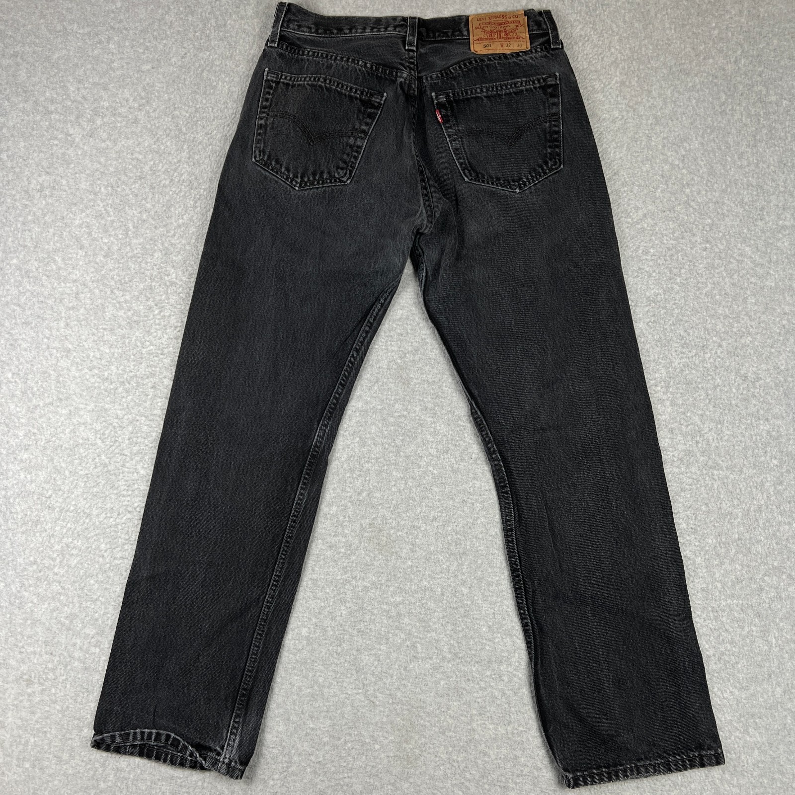 VINTAGE Levis 501 USA Made Straight Fit Jeans 32x30 Mens Black Denim Y2K 90s VINTAGE Levis 501 USA Made Straight Fit Jeans 32x30 Mens Black Denim Y2K 90s
