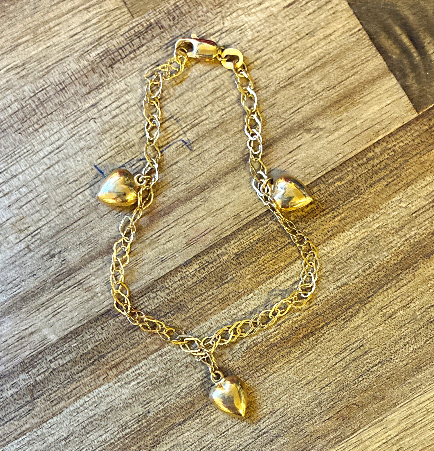 Vintage 14K Yellow Gold Italian Puffy Heart Charm Bracelet 2.31g Solid Italy