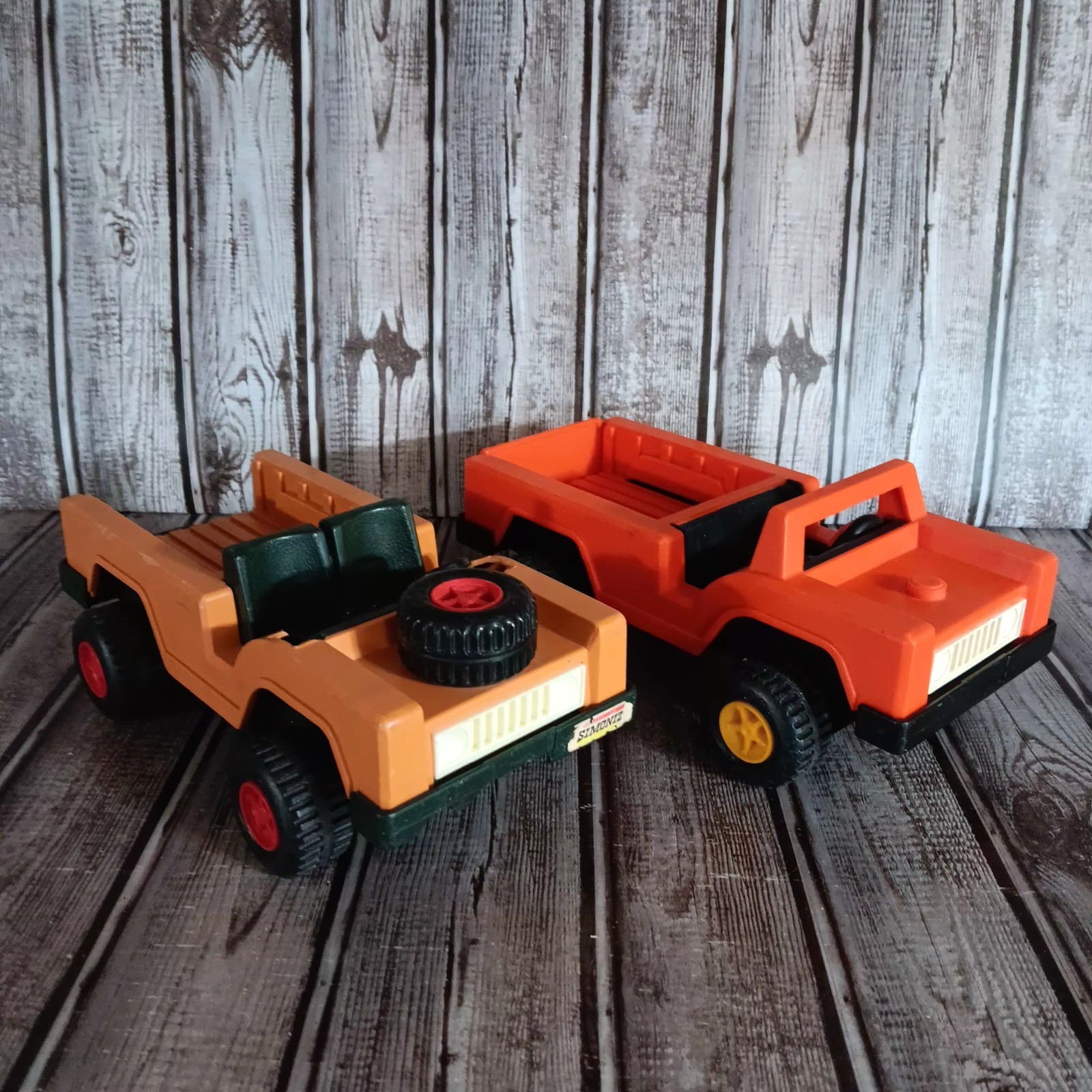 Vintage 1975 & 1979 Fisher Price Adventure -Little People #304 #316 Safari Jeeps Vintage 1975 & 1979 Fisher Price Adventure -Little People #304 #316 Safari Jeeps