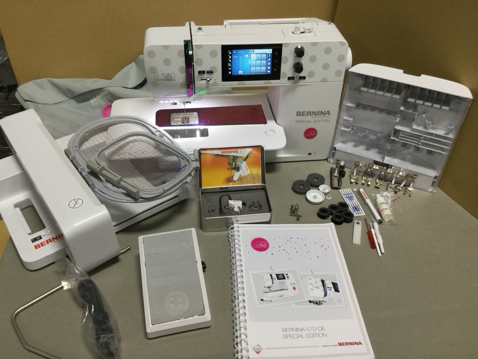Bernina 570 QE Tula Pink Sewing, Quilting, and Embroidery Machine