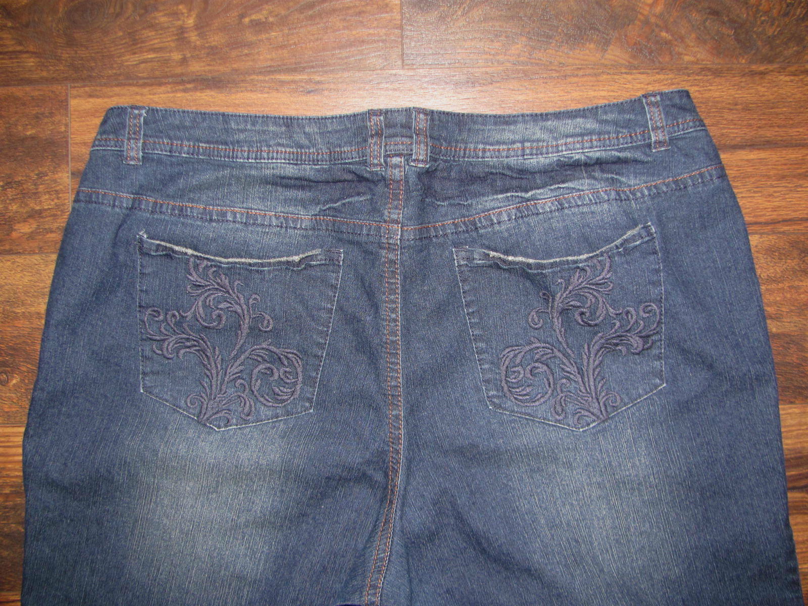 Lane Bryant Blue Denim 5-Pocket Capri Cropped Jeans Women\'s Size 26