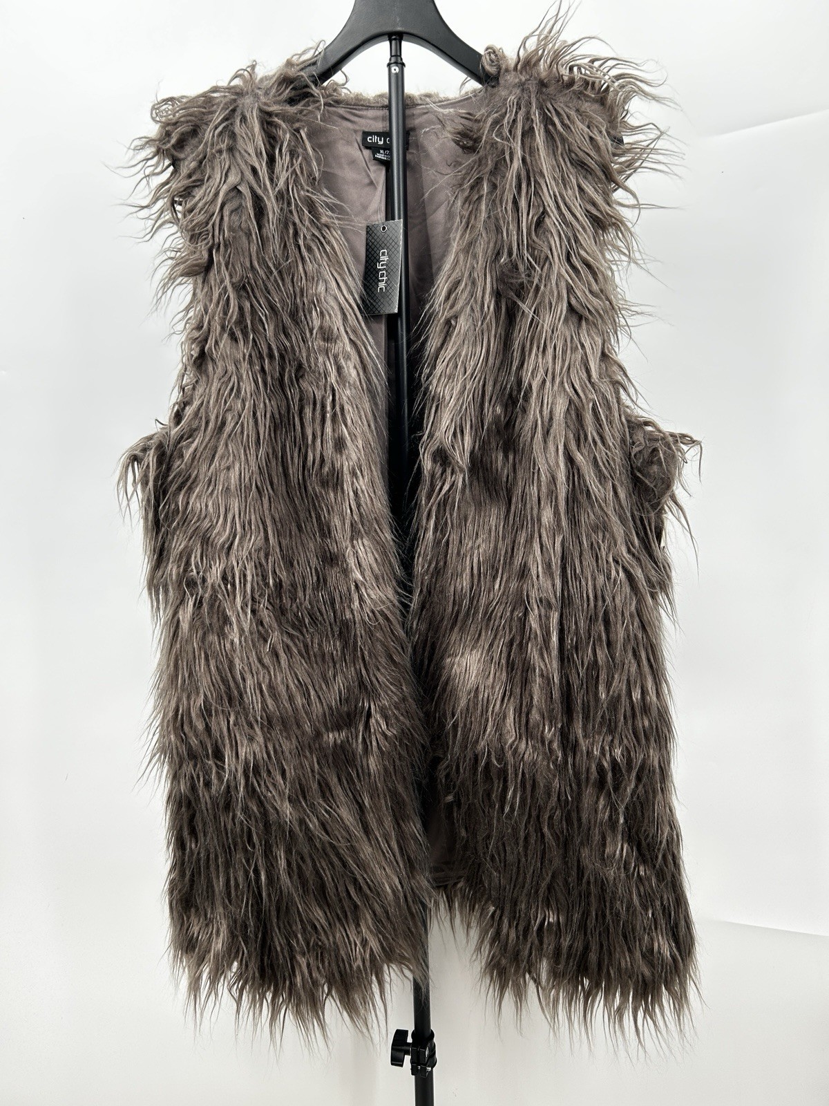 City Chic Woman’s Mushroom long-hair faux fur vest Fluffy Open Front Size L