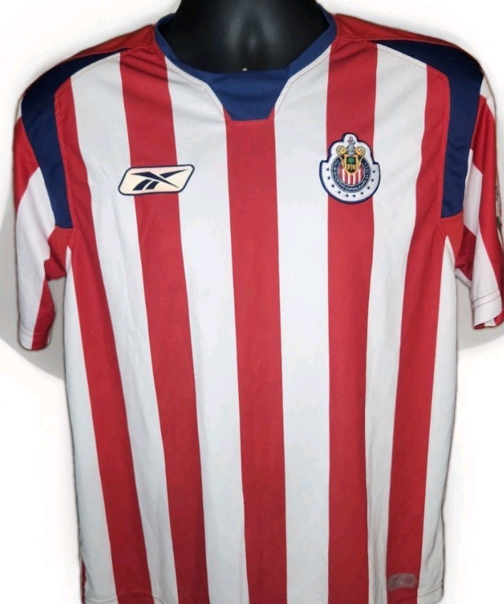 Official Reebok Men's Red White  Chivas de Guadalajara Jersey 2004 Size Small