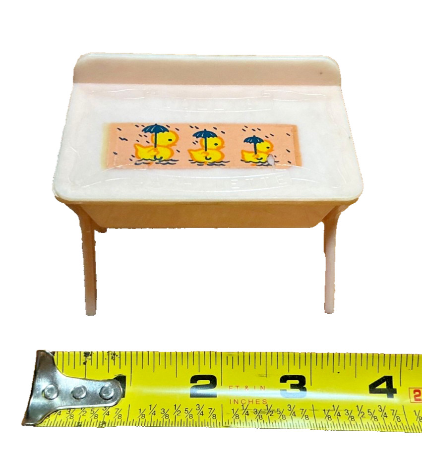 Vintage 1940's RENWAL 1:16 doll Dollhouse PINK BATHINETTE duckies HTF