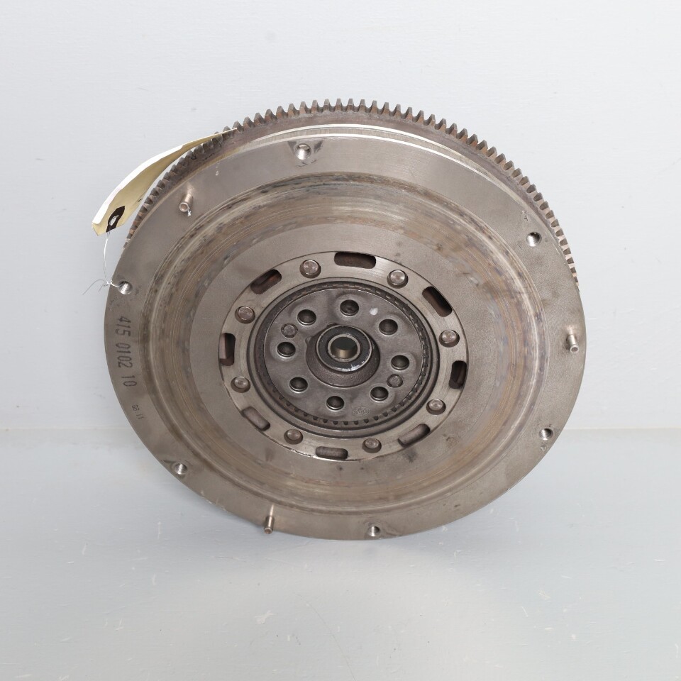 1999-2008 Porsche 911 996 997 3.4 3.6 Dual Mass Flywheel OEM 99611401203 1999-2008 Porsche 911 996 997 3.4 3.6 Dual Mass Flywheel OEM 99611401203