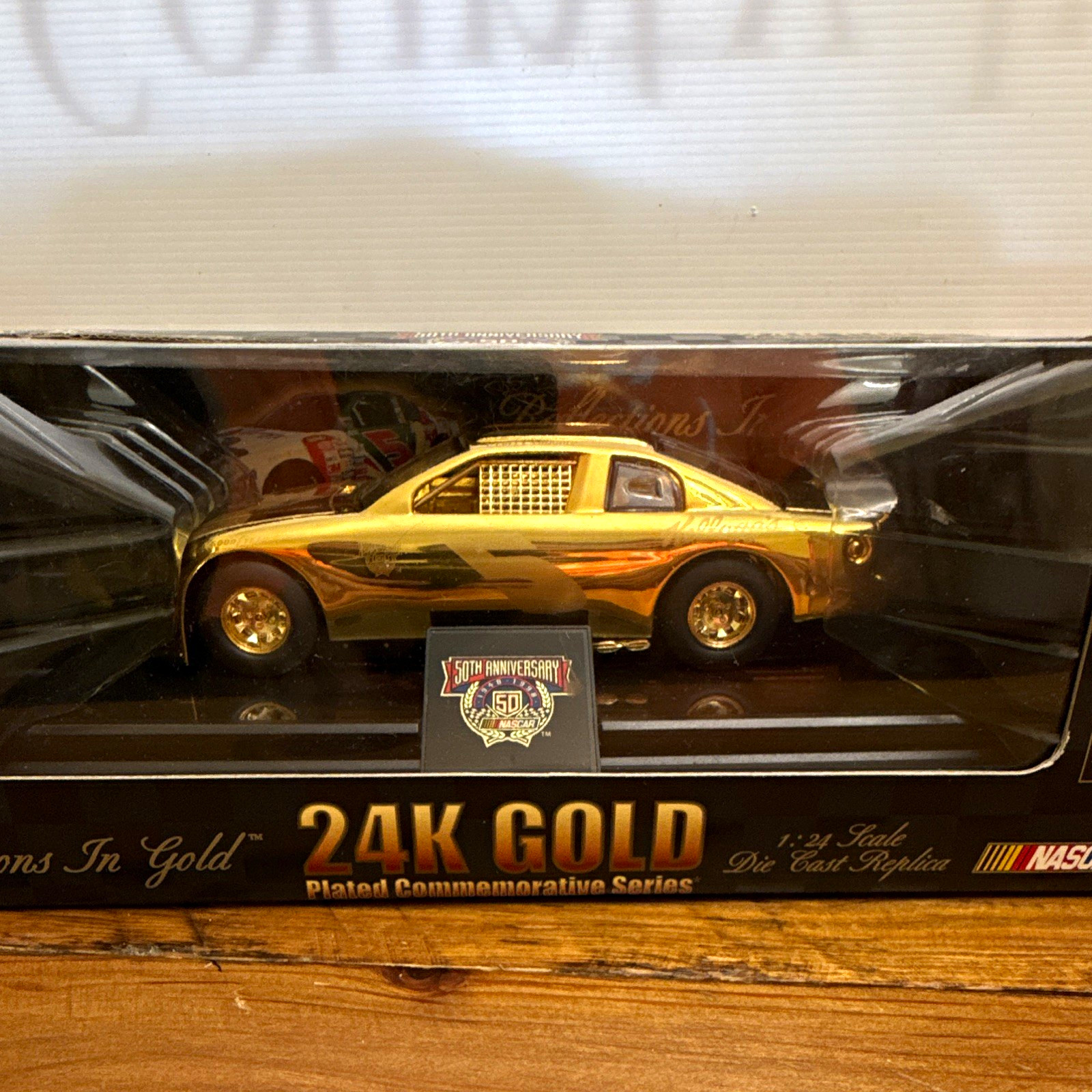 Racing Champions 1:24 1998 NASCAR 24K Gold Plated Commemorative Limited Ed