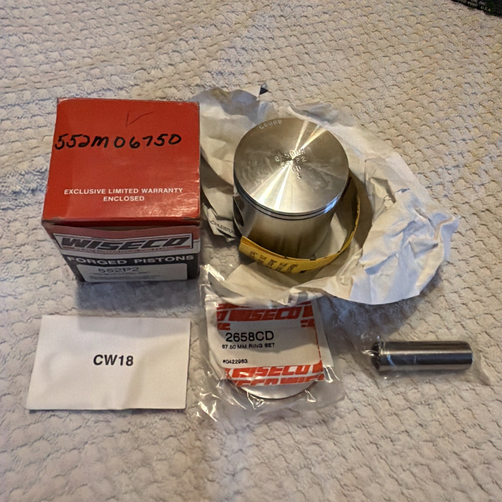 Suzuki LT250R LT Quadracer 1987 Wiseco Pro-Lite Piston  +.5mm 67.5mm 552M06750