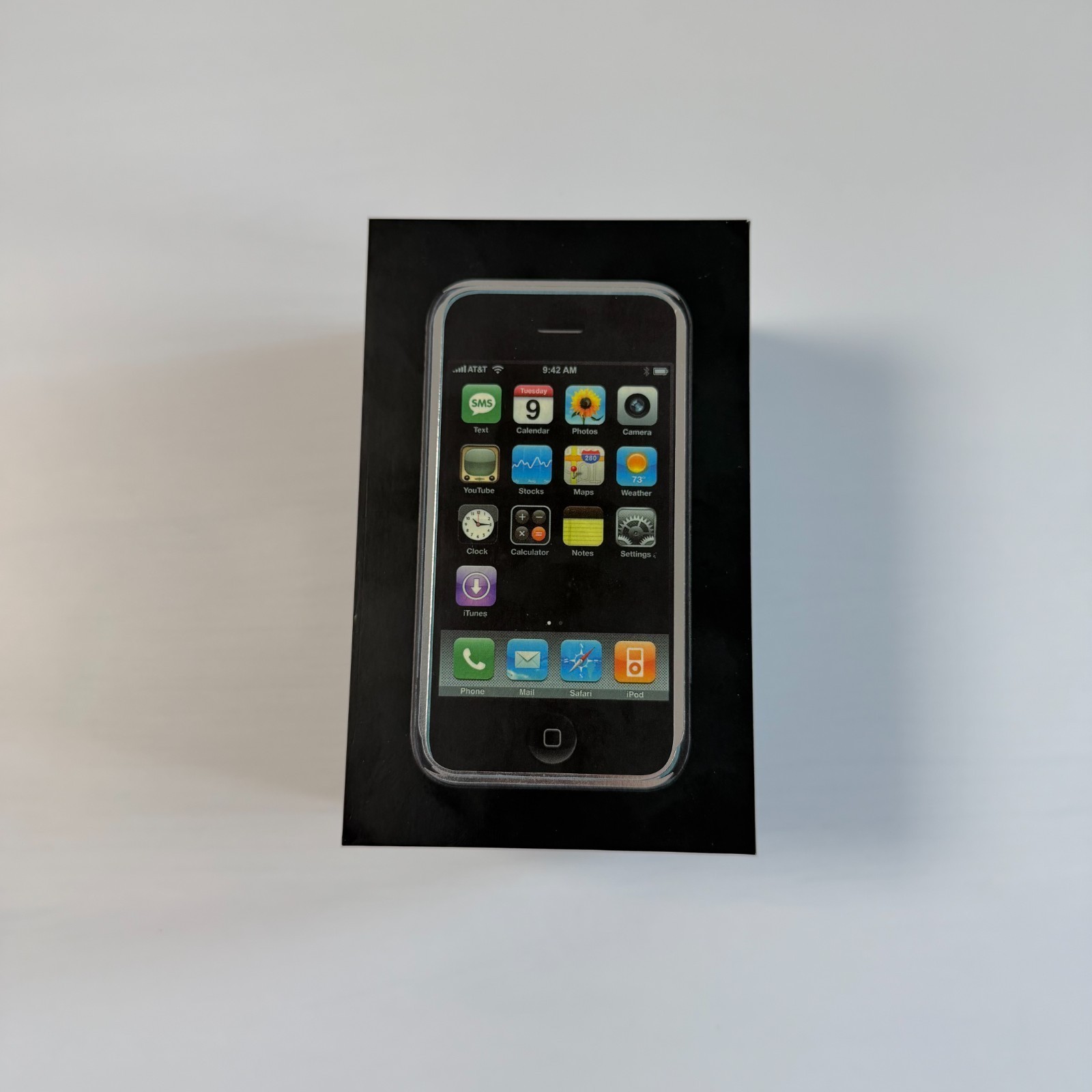 Apple iPhone 1st Gen 8GB Black w/Original Box Accessories iOS 1.1.4 A1203 Tested
